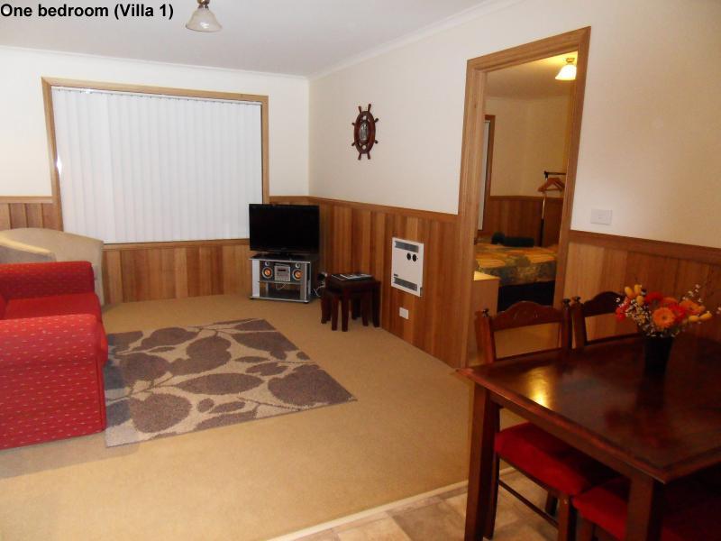 Driftwood Strahan Villas Екстер'єр фото