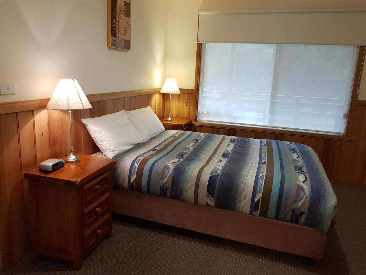 Driftwood Strahan Villas Екстер'єр фото