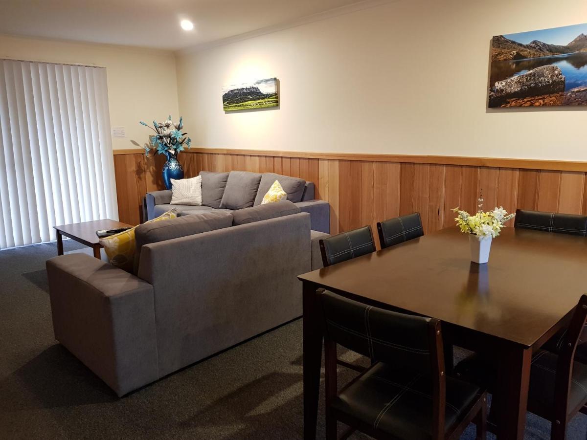 Driftwood Strahan Villas Екстер'єр фото